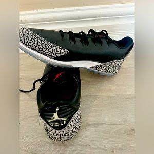 Nike men’s Jordan golf shoes